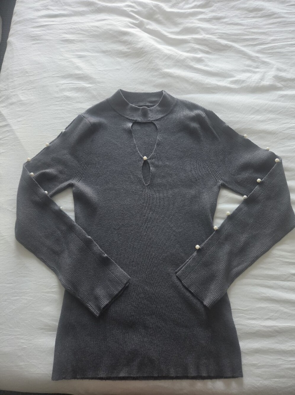 VENUS Charcoal Gray Pearl-Accent Turtleneck Sweater
